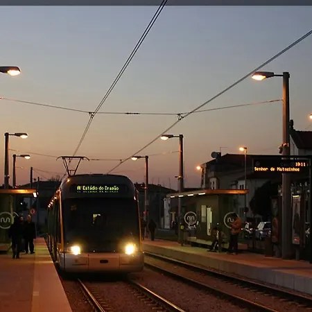 Francos Relaxing By The Metro Apartamento Porto